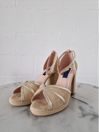 PEEP TOE CON PULSERA PARÍS 2