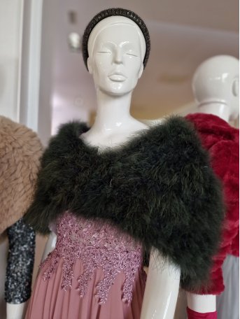 CAPA DE PLUMAS EMPERATRIZ