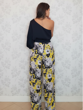 MONO DE FIESTA MINERVA 2